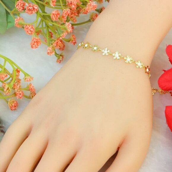 "New Beautiful Design Bracelet for Women/Girls, Gift, B704 - Picture 4 of 10